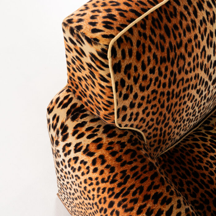 TRAVAIL DÉCORATEUR, PAIRE FAUTEUILS LEOPARD, C.1930 – Image 8