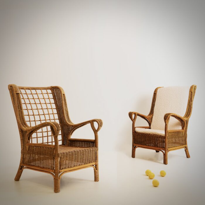 LA PALMA, PAIRE DE FAUTEUILS ROTIN, CIRCA 1960