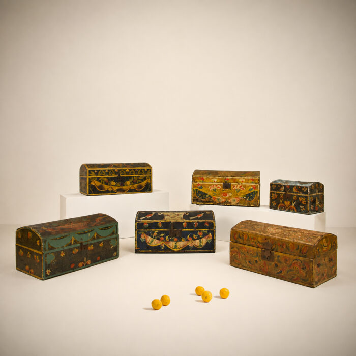 ART POPULAIRE set de 6 coffrets de mariage normand, France, circa 1890