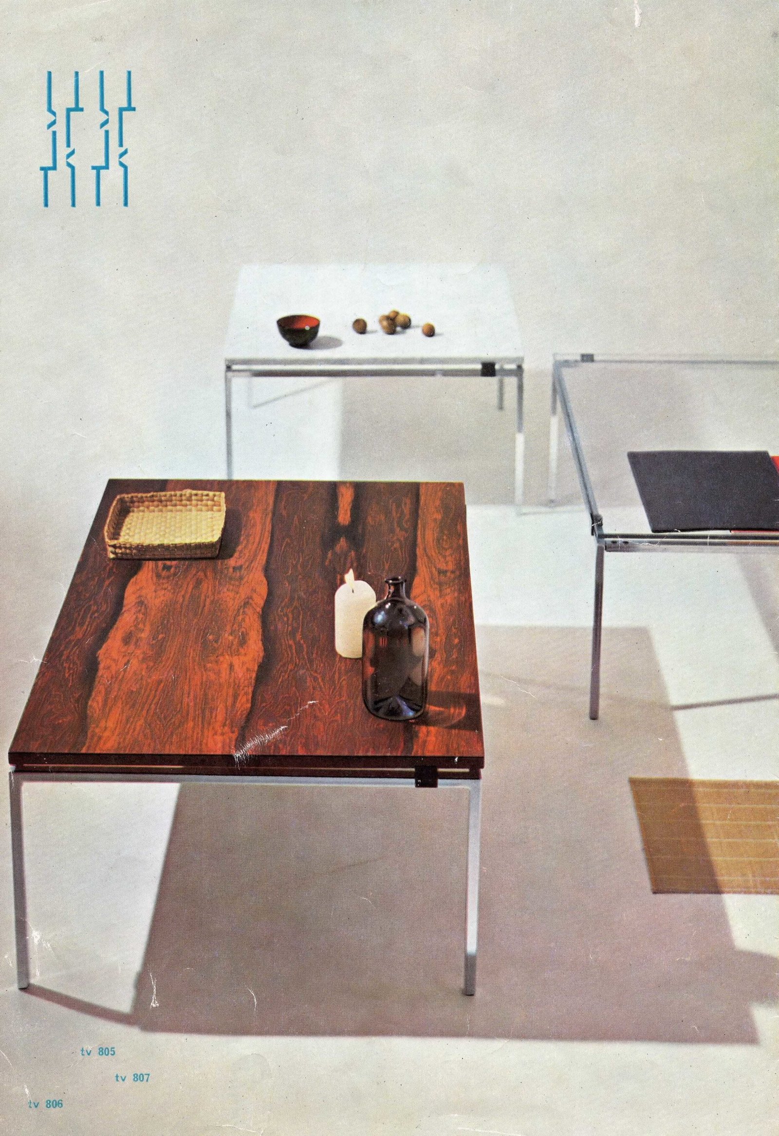 Tables basses 807