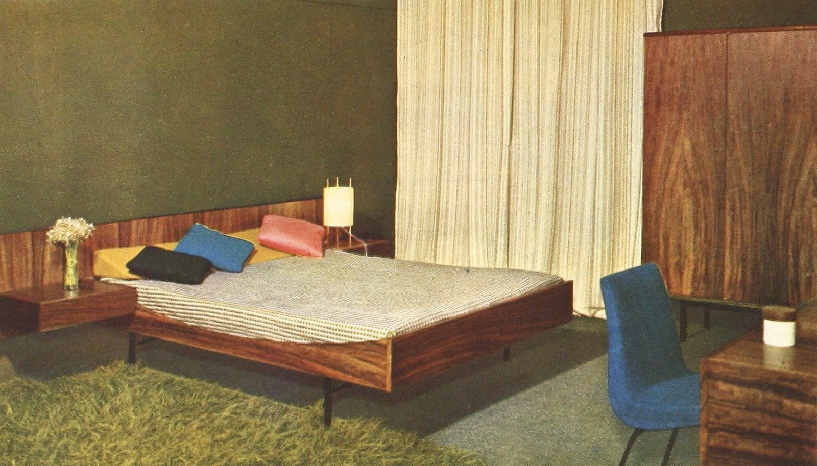 Meubles TV, 1961