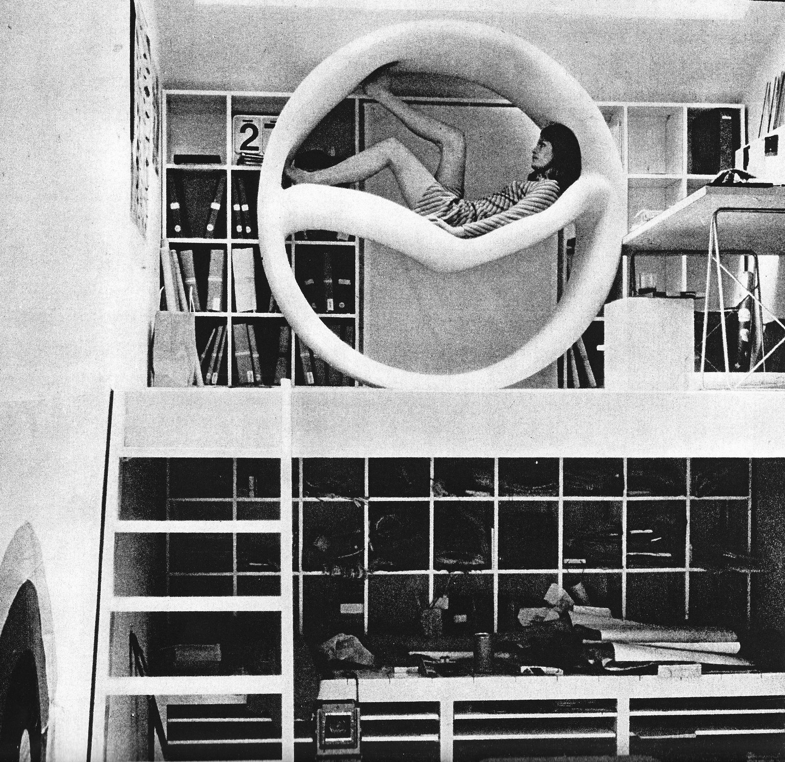 Olivier Mourgue, appartement expérimental, Domus 452
