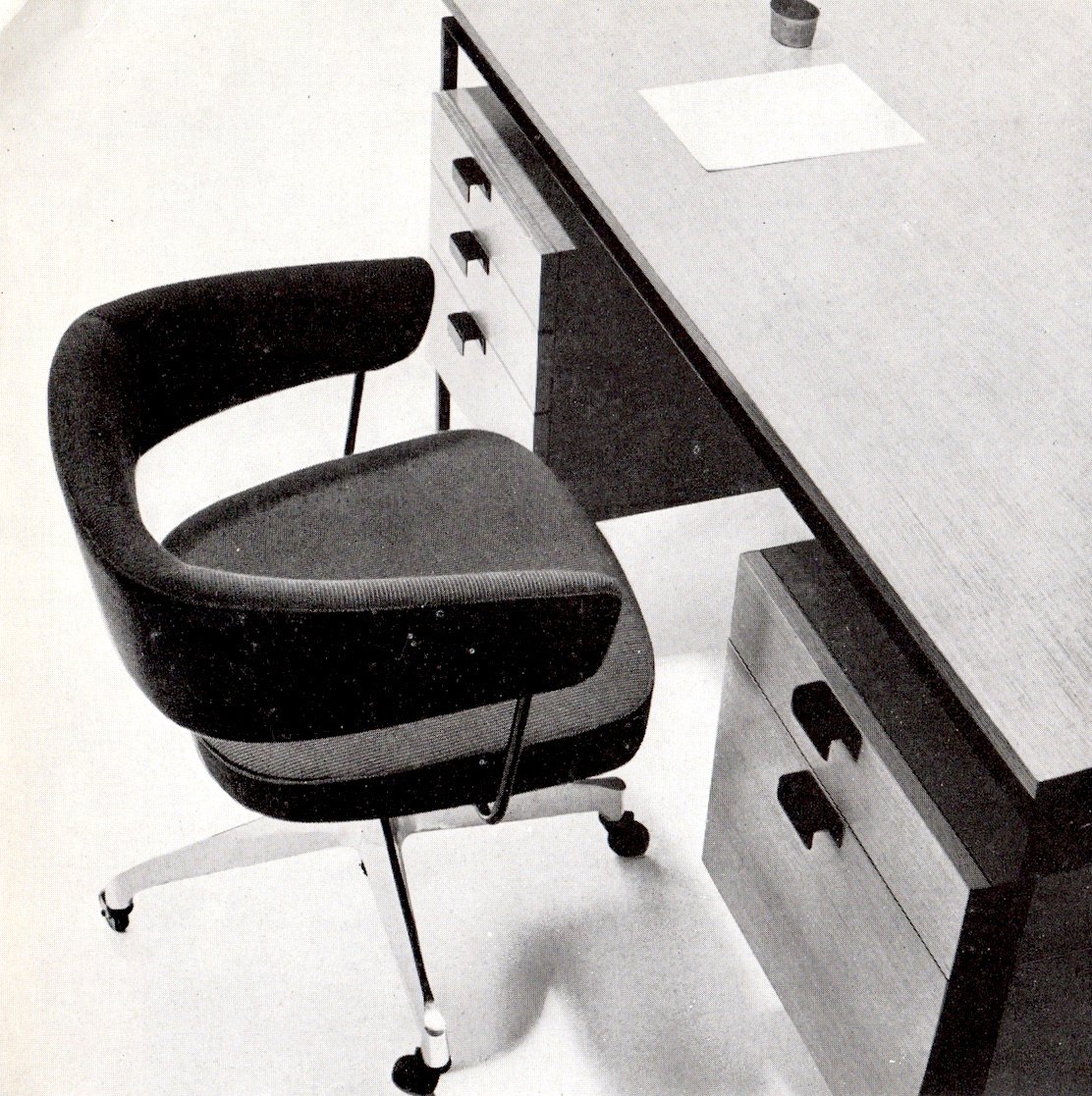 Publicité Thonet pour le fauteuil CM179 de Pierre Paulin, 1958